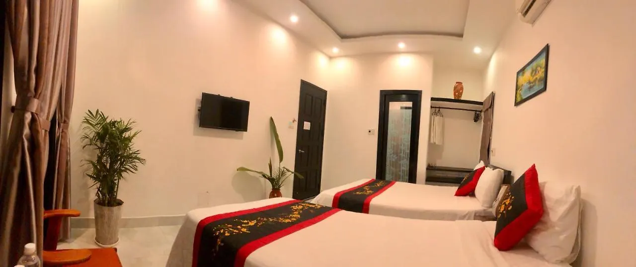 Апартаменты Hoi An Sunny Garden Проживание в семье